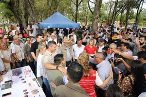 Jornada de Ciudad Mujer Móvil en Guairá inició con presidente Peña y Primera Dama • PARAGUAY TV