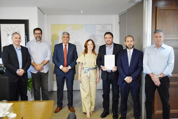 CCPB contribuye con oportunidad laboral de paraguayos en Brasil