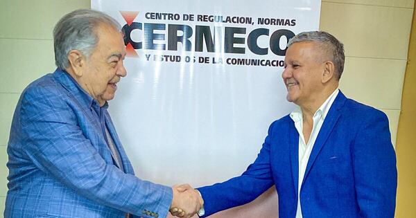 La Nación / El Lector recibe distinción como nuevo miembro de Cerneco