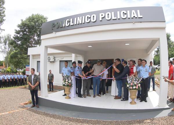 Se inauguró el Policlínico Policial en Villarrica