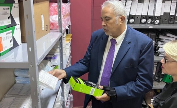 Tras quejas, entregan equipos e insumos a la Oficina Forense