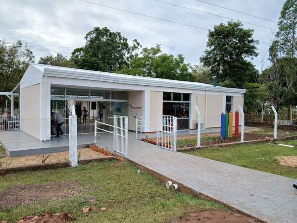 Guairá: Inauguran obras para salud y educación con presencia del presidente Santiago Peña - Nacionales - ABC Color