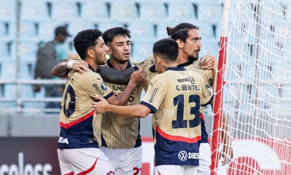 Versus / ¡Fútbol total! Así se gestó el primer gol de Cerro Porteño en la Libertadores 2025