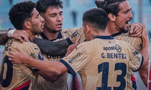 Cerro fue un Ciclón en Venezuela, goleando por 4 a 0 al Monagas
