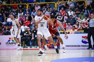 Baloncesto: Partido contra Panamá - Polideportivo - ABC Color