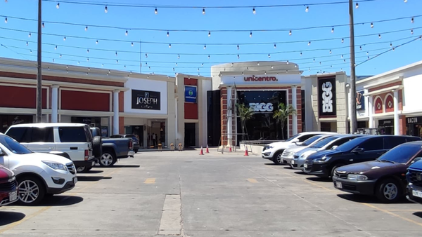 Century Plaza celebra 8 años como referente comercial y social en Lambaré