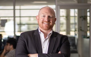 Jeremy Anderson: “Con la asesoría adecuada el camino hacia el éxito en Estados Unidos sigue estando abierto” | Análisis Macro | 5Días