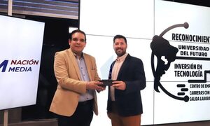 Universidad Central del Paraguay recibe reconocimiento por su apuesta a la innovación