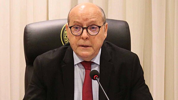 Caso chats: Ministro Diesel dice que no tuvo participación