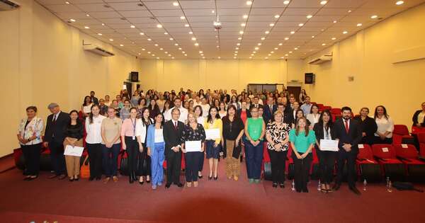 La Nación / Destacan el rol activo de las mujeres en la investigación científica en la UNA