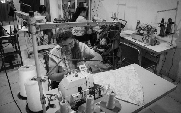 Casi el 40% de los hogares paraguayos son liderados por mujeres - .::Agencia IP::.