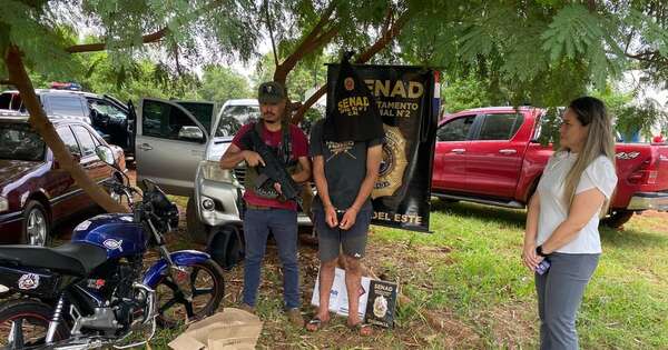 La Nación / Cae “delivery” de CDE cuando iniciaba recorrido con 8 kilos de droga