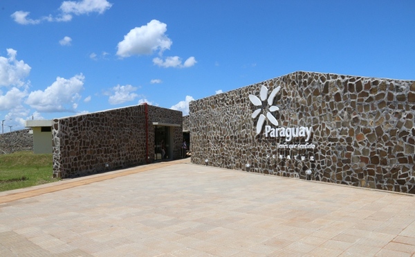 EBY habilitará oficina en Turista Róga para impulsar el turismo en la región