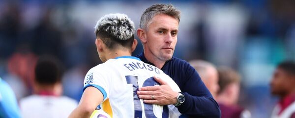 Versus / Lo que dijo el DT del Ipswich Town sobre la lesión de Julio Enciso