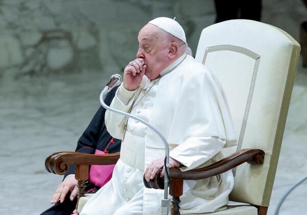 Habló el médico del papa Francisco: “No está en peligro de muerte” - ADN Digital