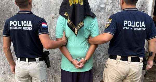 Diario HOY | Realizan allanamiento por supuesto caso de extorsión y detienen a un hombre en San Antonio