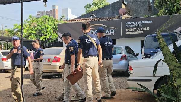 Realizan allanamientos en Cambyretá y Encarnación en investigación de millonario hurto - Policiales - ABC Color