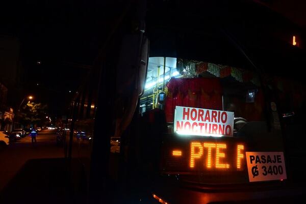“Búho”, el transporte público nocturno, ya está en marcha en Asunción y San Lorenzo - Nacionales - ABC Color