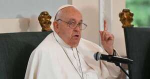 La Nación / El papa “no está fuera de peligro”
