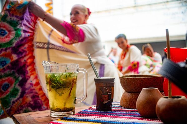 Día Nacional del Tereré: entre hierbas, costumbres y el legado de un patrimonio cultural - MarketData
