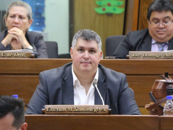 Reiteran pedido de desafuero del diputado Esteban Samaniego para que sea procesado - PDS RADIO Y TV