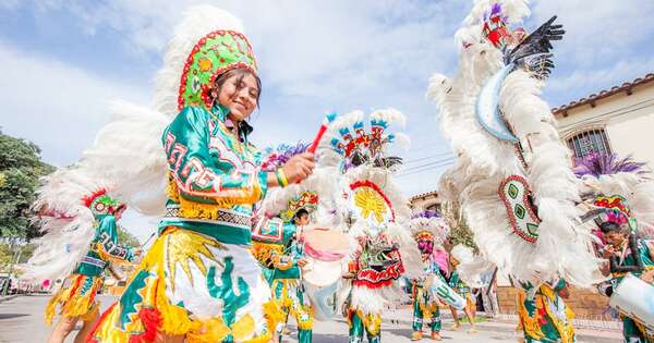 Carnaval de Salta, a minutos gracias a vuelos directos que ofrece Paranair