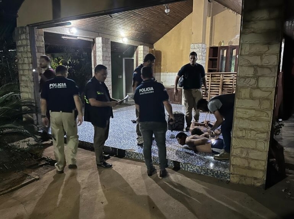En allanamiento, Policía dio con involucrados en homicidio de empresario yerbatero - Noticiero Paraguay