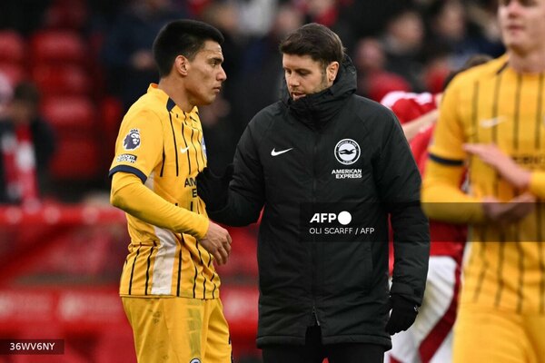 Versus / Con Diego Gómez en cancha, Brighton goleó en la Premier League