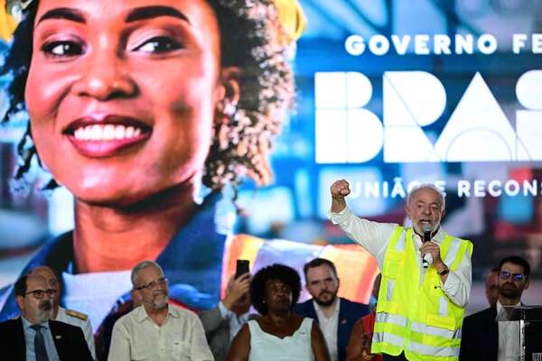Lula reivindica su gestión y pide un cambio en su partido tras perder apoyo popular - Mundo - ABC Color