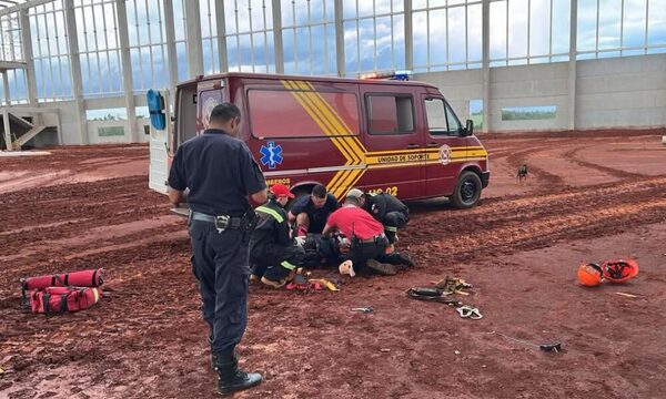 Joven albañil cayó de obra y falleció