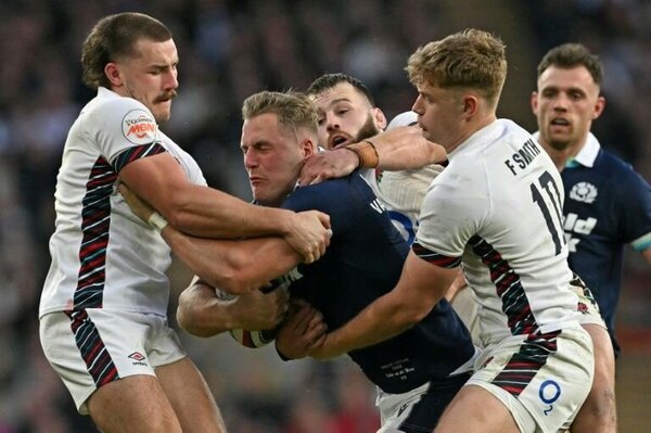 Versus / Inglaterra vence a Escocia en duelo con suspense