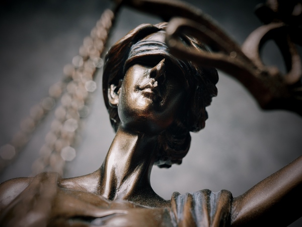Mafia de pagarés: empresas siguen impunes victimas exigen acción de la justicia