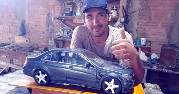 Diario HOY | El artesano que transforma madera en sueños sobre ruedas