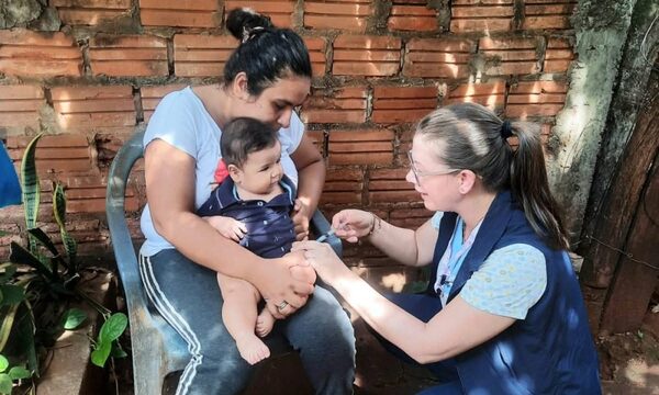 Presidente Franco: acercan servicios de vacunación a hogares de Santa Rosa
