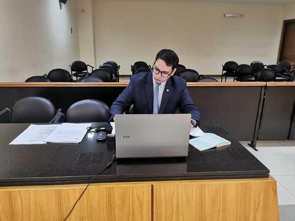 Fiscal imputa a adolescente y a su madre por homicidio en Luque - 1000 Noticias