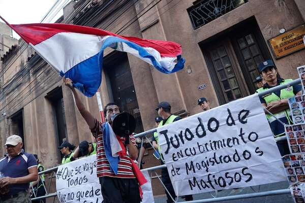 Cartismo bastardeó la Justicia desde el JEM y ahora ofrece “soluciones” - Política - ABC Color
