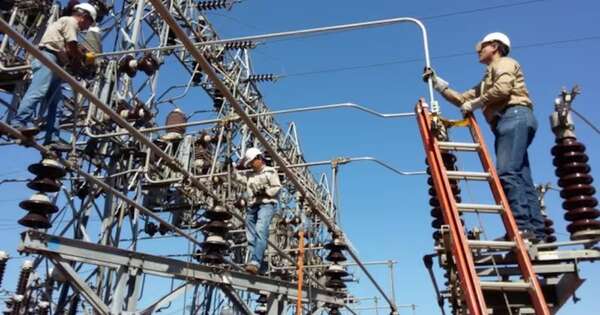 Diario HOY | ANDE enfrenta récord de consumo eléctrico con estrategias para minimizar cortes
