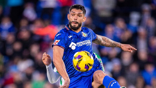 Isco agita la varita ante el Getafe de Alderete