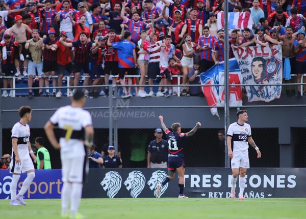 Versus / Juan Iturbe no perdonó el error de Richard Ortiz y abrió el superclásico