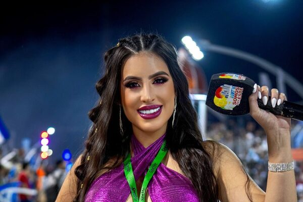 Jennifer Contrera, imponiendo su imagen como tendencia 2025