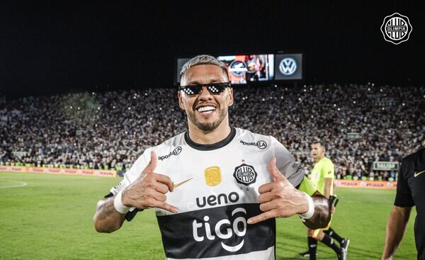 Versus / ¡La picante dedicatoria de Olimpia a Juan José Zapag!