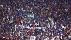 Versus / La mancha del clásico: La violencia marcó presencia en el sector de Cerro