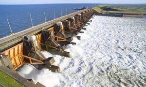 ¿Brasil busca extender dominio energético hacia Yacyretá?