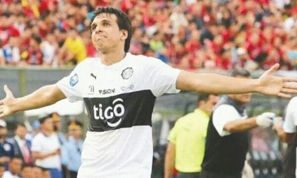 (VIDEO) ¡Atendé cómo Pablo Zeballos festejó el triunfo de Olimpia en el clásico!