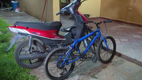 Vídeo: así un delincuente robó de una casa una moto y una bici en Limpio - Policiales - ABC Color