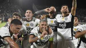 Olimpia extiende racha ante Cerro