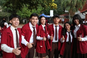 Instituciones públicas dan inicio a las clases con cerca de 1.500.000 estudiantes  - trece