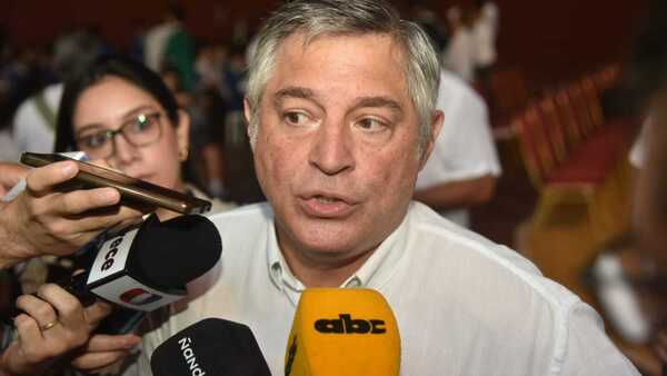 Titular del MEC valora las mejoras edilicias en más del 60% de escuelas a nivel país