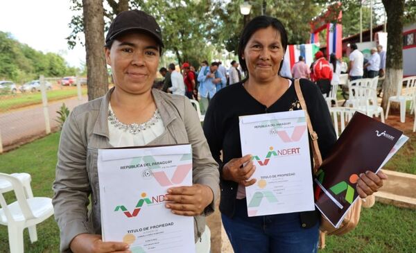 4 de cada 10 hogares son liderados por mujeres en Paraguay