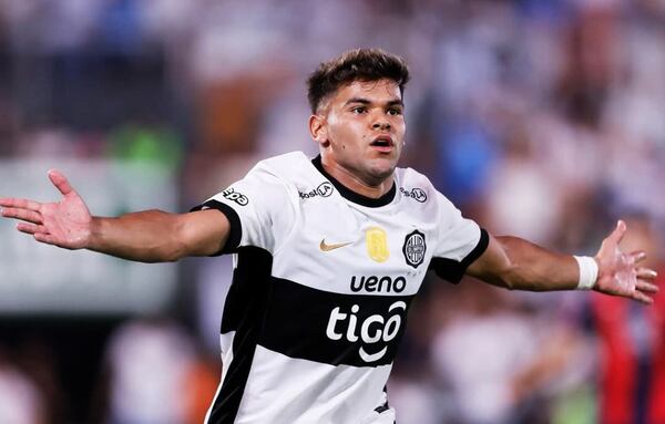 Olimpia se adueña del Clásico •